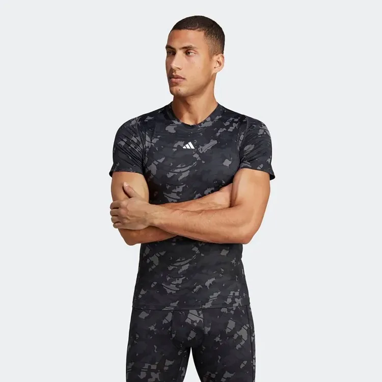Мужская повседневная футболка Adidas