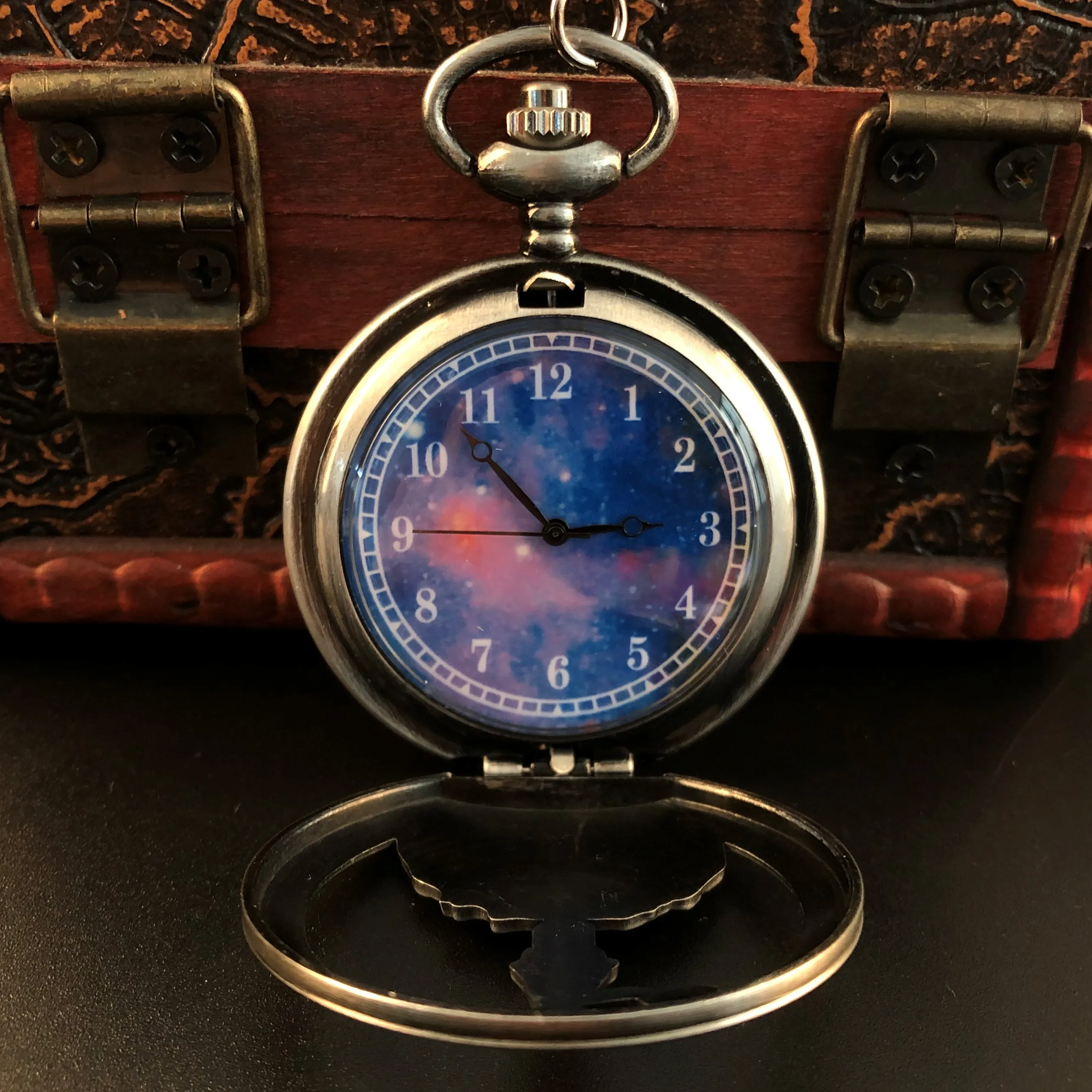 Рисунок 2 - Классические Серые кварцевые карманные