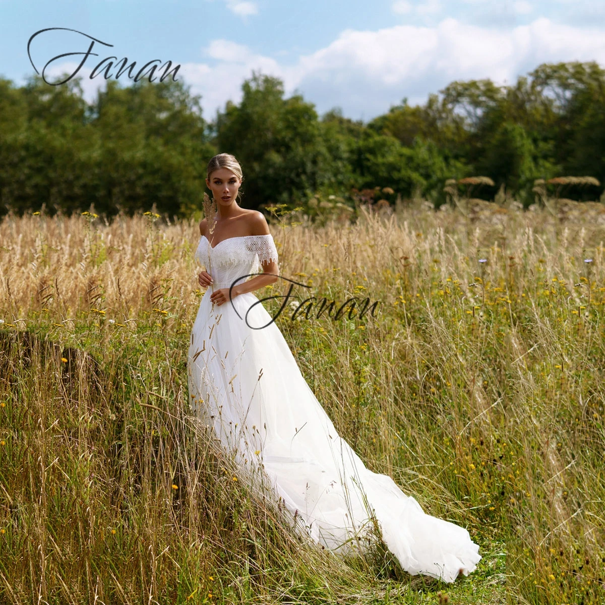 Свадебные платья в стиле бохо с открытыми плечами, тюлевые трапециевидные платья для невесты со шлейфом и открытой спиной, длинное кружевное платье невесты на заказ Свадебные платья в стиле бохо с открытыми плечами, тюлевые трапециевидные платья для невесты со шлейфом и открытой спиной, длинное кружевное платье невесты на заказ