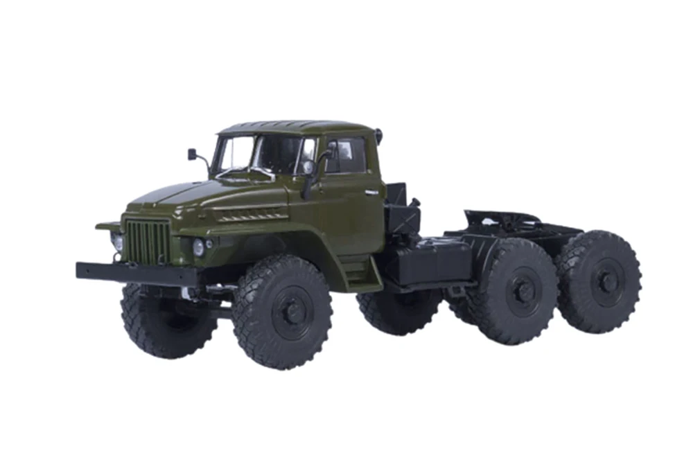 URALSKY TRUCK 377C 6X4 TRIPLE TRUCKER 1965 DARK GREEN (USSR RUSSIAN) Й URAL GOODSY LED MAY ♪ |