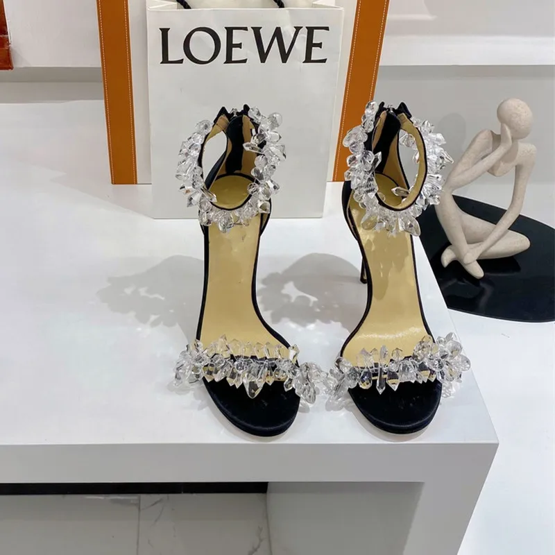 

Women Fashion New High Heel Sandals Summer Luxurious Crystal Flowers Design Digh Heel Sandals Party Wedding Silk Stiletto Shoes