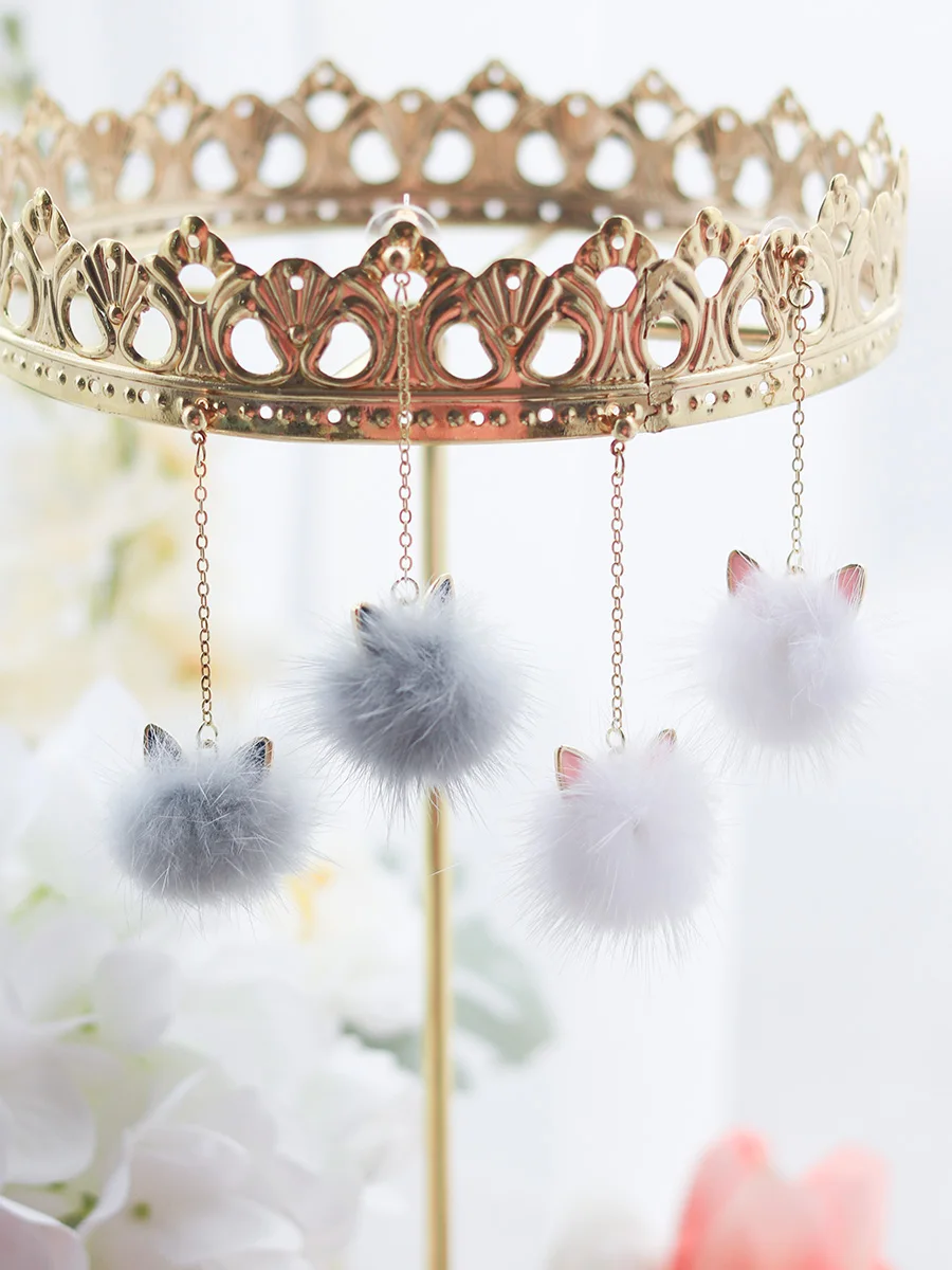 

Kawaii Cat Ear Hair Ball Drop Earring Cute White Plush Cat Earrings Women's Jewelry