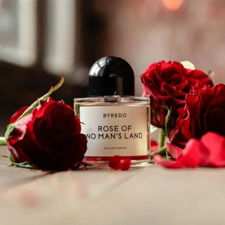 Rose of no man s land byredo. Rose of no man s land byredo. Байредо роза ничьей земли. Байредо rose of no man's. Парфюмерная вода byredo rose of no man's land.