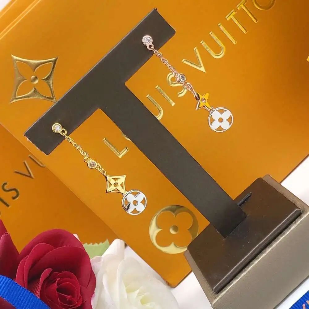 точная копия 1:1 Серьги Модные Массивные Серьга Louis Vuitton С Для Женщин Женская