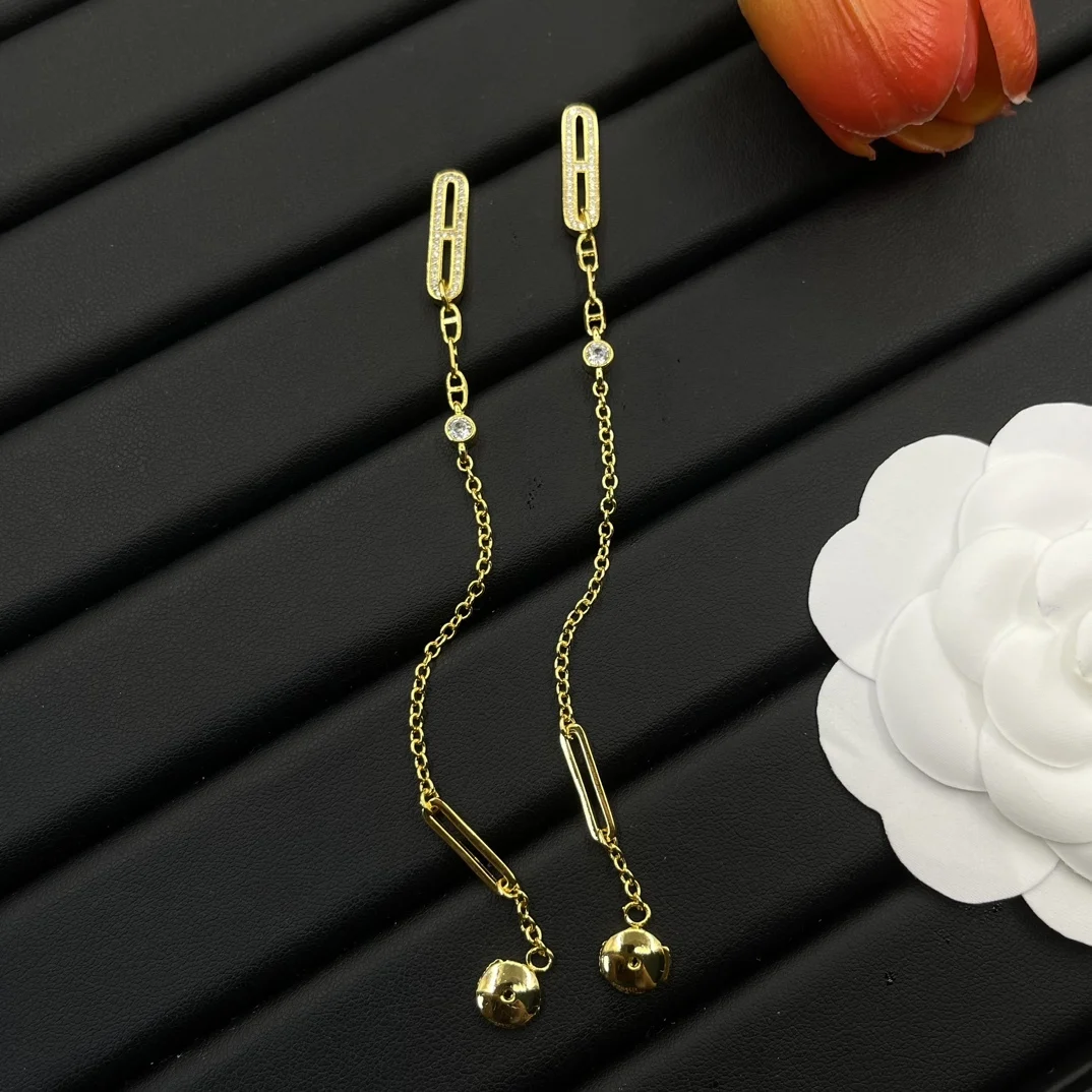 копия 1: 1 Крошечные Металлические Гвоздики Для Женщин Серьги Золотого Цвета