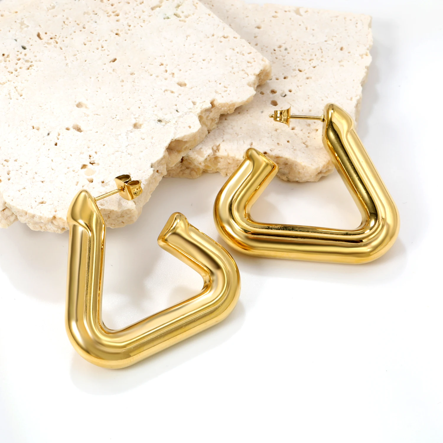 Серьги-кольца LUXUKISSKIDS из нержавеющей стали треугольные гладкие матовые