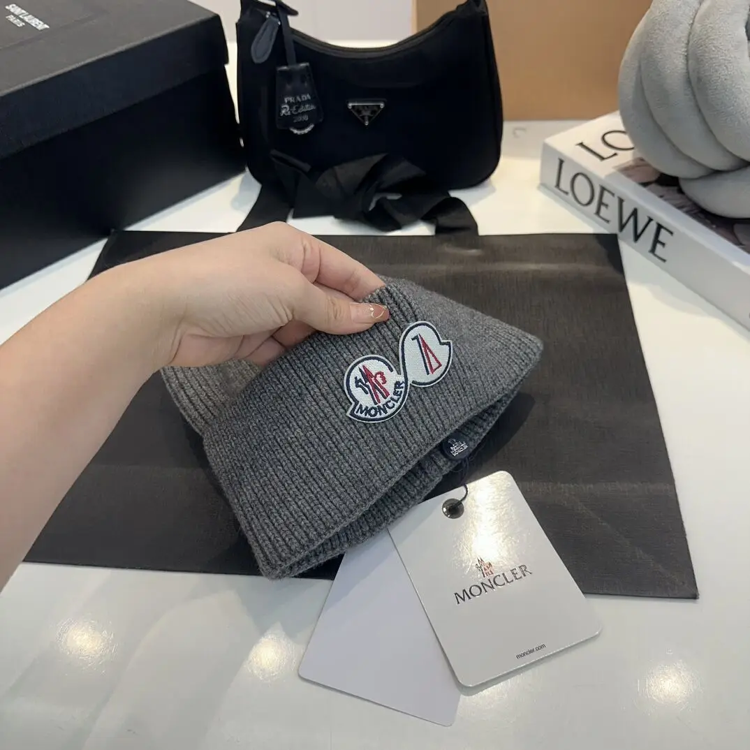 Вязаные Эластичные Moncler От Bini Женские Зимние Теплые Шапки Для Мужчин Роскошные