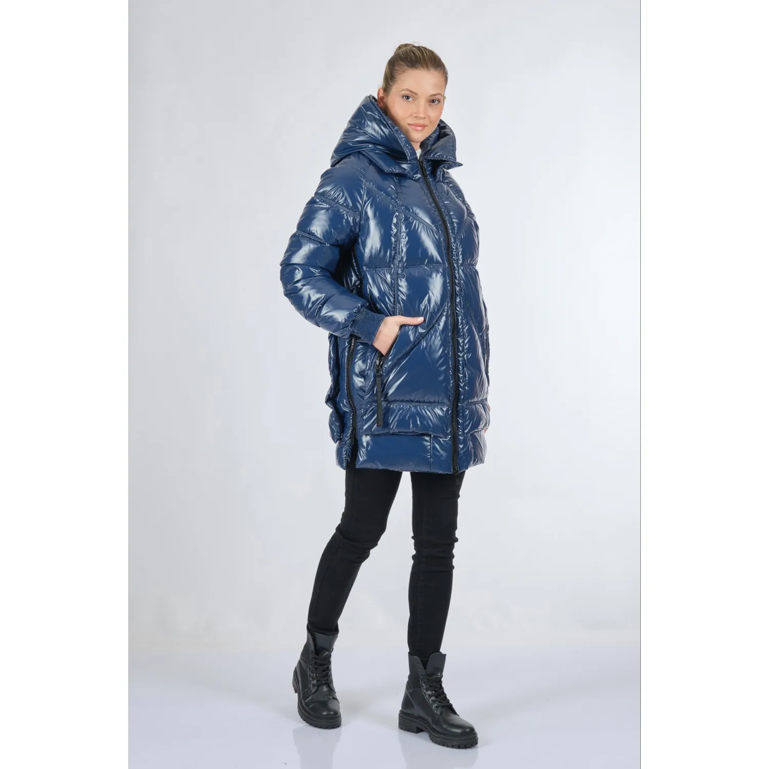 Рисунок 4 - Bsb Темно-синее женское пальто