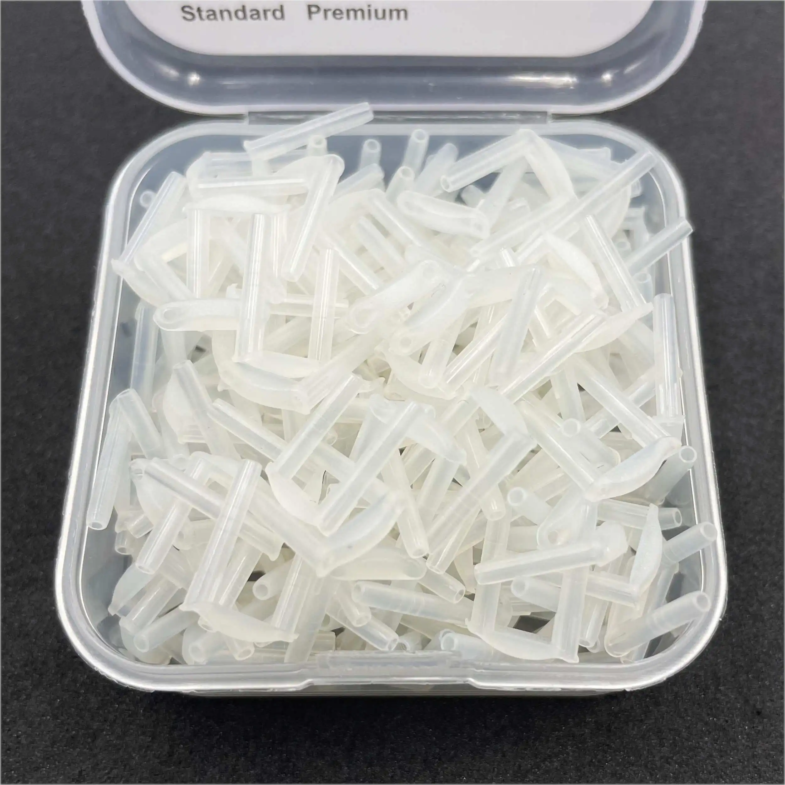 Фото Уплотнители и кольца U-образной формы для бадминтонных ракеток AEF / Черные / Прозрачные / Белые (набор) №4