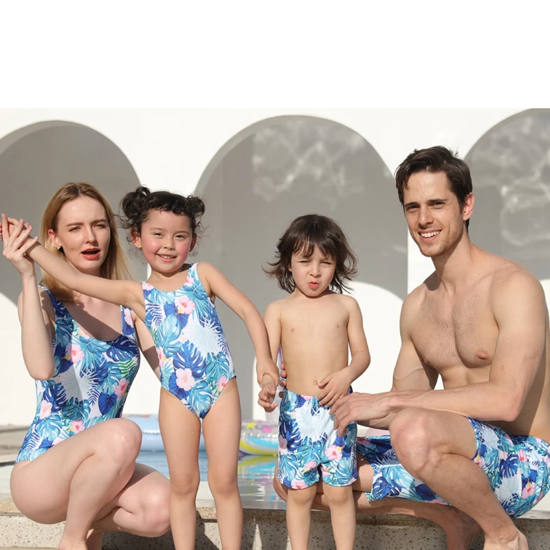 New Summer Family Look Swimsuit Mom Dad Kids Matching Swimwear Floral Printed One-Piece Swimsuits Trunks Beachwear Bathing Suits