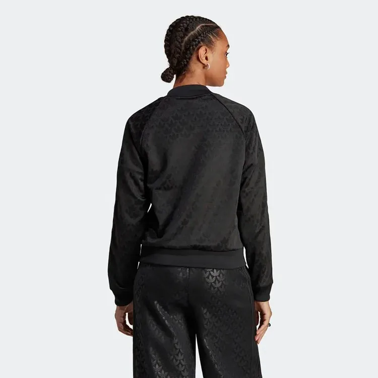 Рисунок 2 - Женский спортивный костюм Adidas