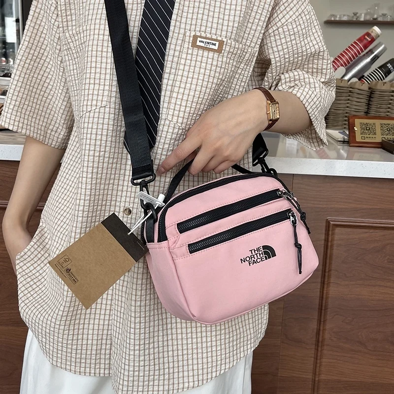 Размер спортивной сумки In Style North Face для мужчин и женщин: 20cm 18cm 9cm