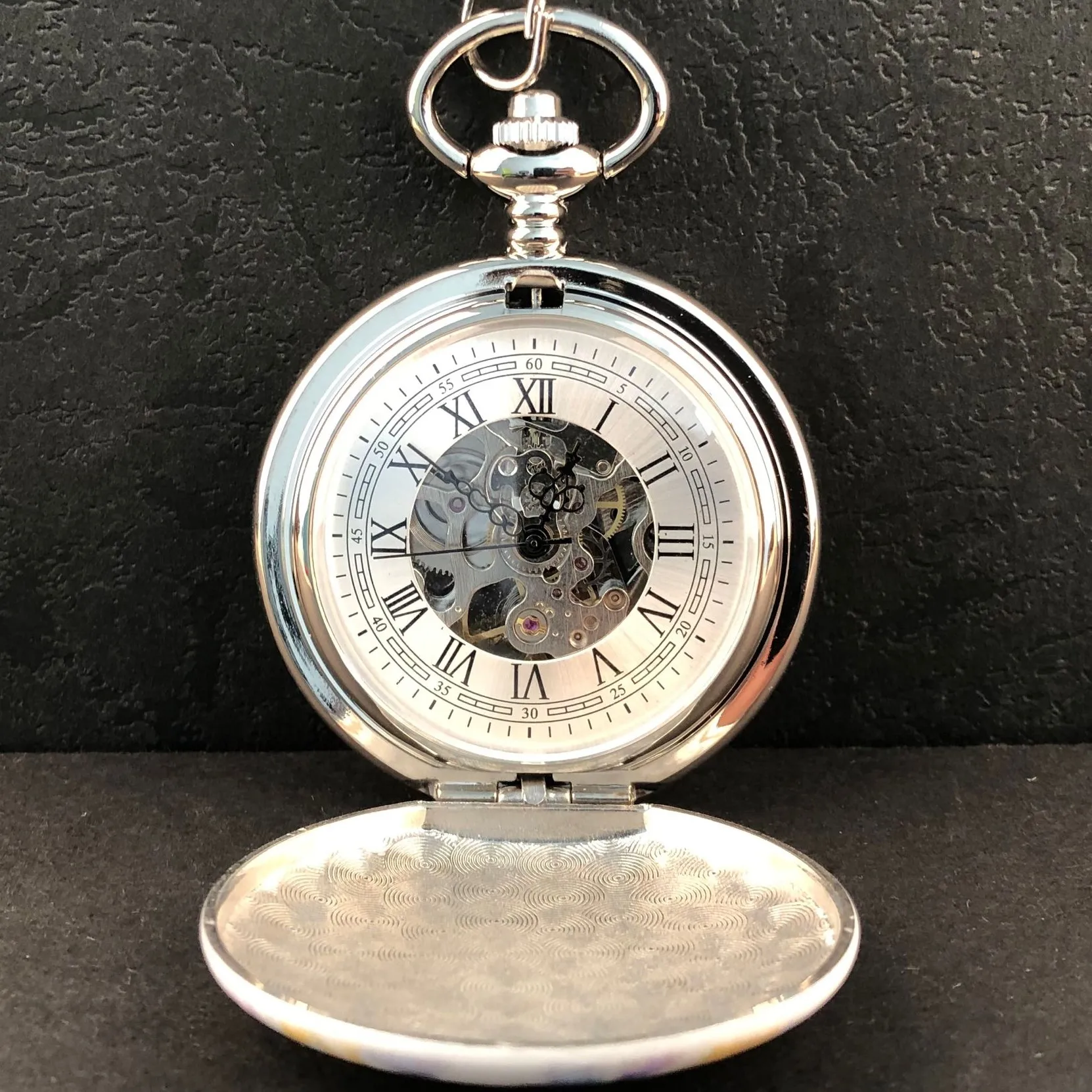 Chinese Style Vintage Blue and White Porcelain Pocket Watch Mechanical Chain Pendant Sweater Chain Clock Gift For Men Women