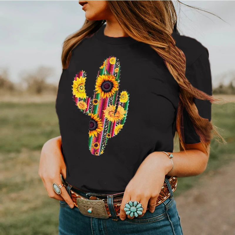 

Rural Cactus Women's Short Sleeve T-Shirt