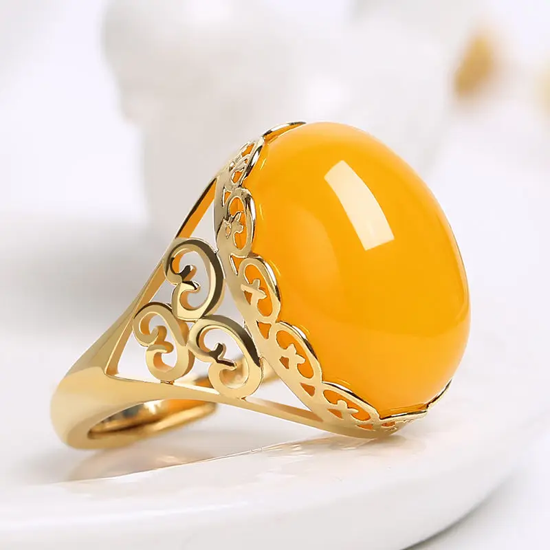 

Natural Honey Wax Conformal S925 Sterling Silver Ring Women's Versatile Blooper Ring Inlaid with Old Honey Wax