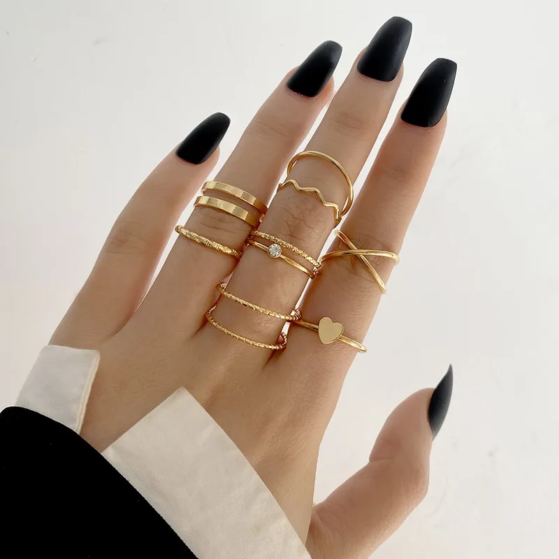 

Fashion Metal Circle Rings Set Gold Color Love Heart Rings For Women Girls Vintage Kpop Punk Rings Couple Lovers Jewelry Gifts