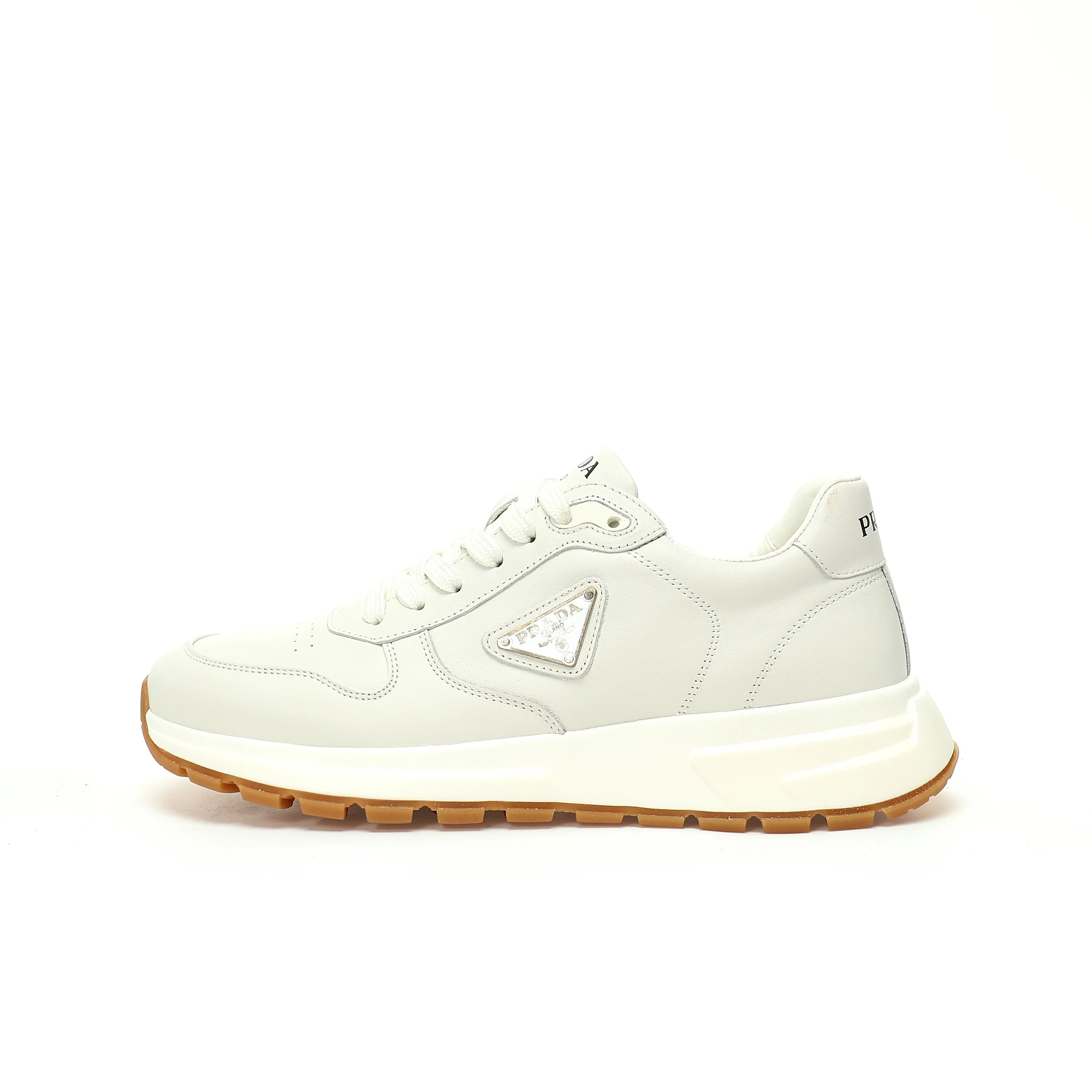 Копирование спортивной обуви в стиле 1: 1 для достижения высочайшего уровня