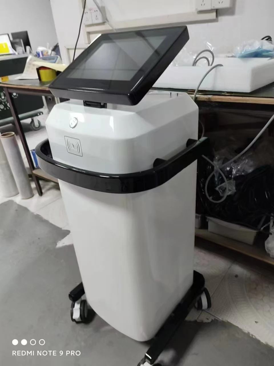 Фотоаппарат для фотосъемки с 2 ручками