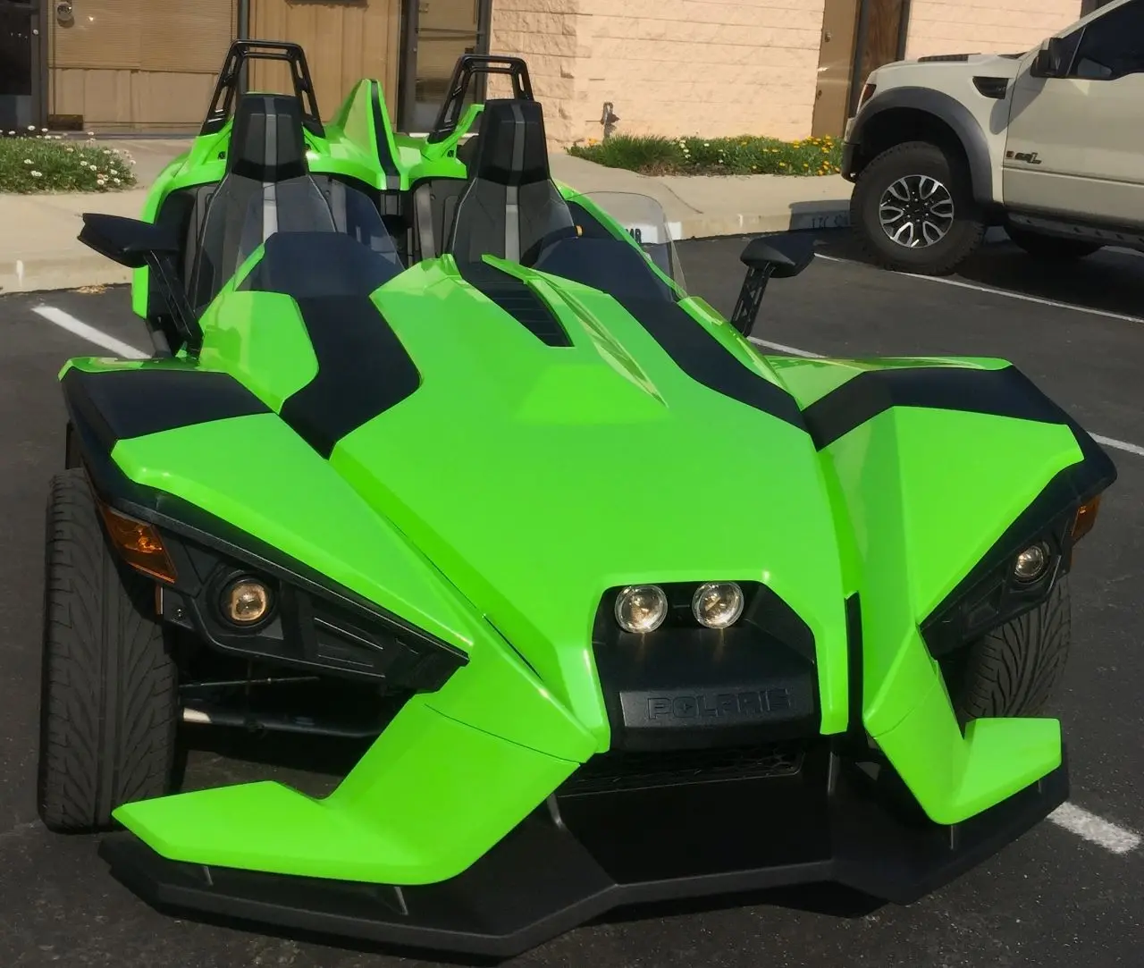 

HOT SALES 2022 Polaris Slingshots SLR AUTODRIVE