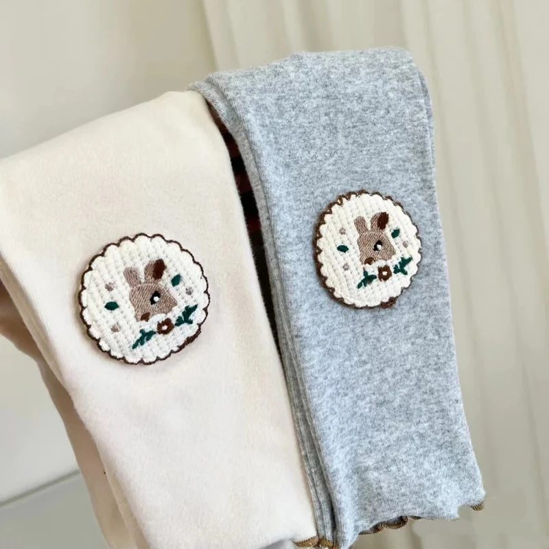 

Girls' Leggings AutumnWinter Korea Style Embroidery Floral Three-Dimensional Bottoming Pants Children Plus Velvet Warm trousers