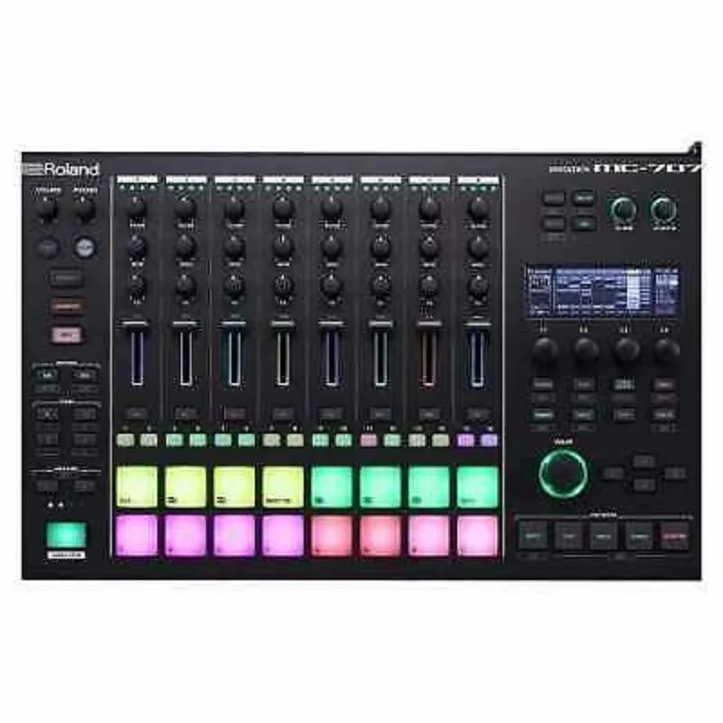 

Roland MC-707 Groovebox Audio