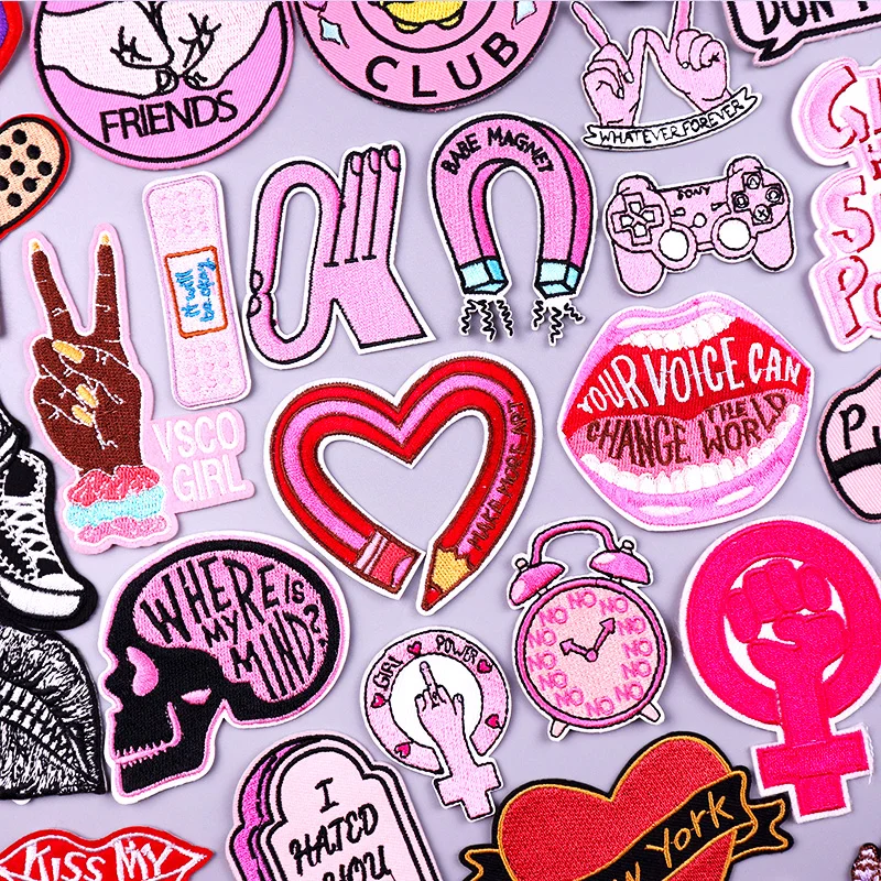 

Skeleton Patches On Clothes Skull Heart Iron on Embroidered Patches For Clothing DIY Hippie Stripe Applique Badge For Backpack