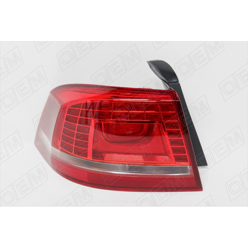 Фонарь левый задний в крыло для Volkswagen Passat B7 (Фольксваген Пассат) 2011-2015 O.E.M. OEM0262FONL