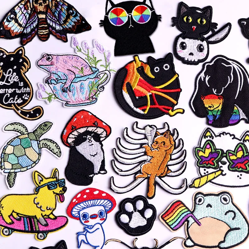 

Cartoon Animals Patches For Clothing Thermoadhesive Patches For Clothes Cat Paw Frog Patch Iron on Embroidery Patch Applique DIY