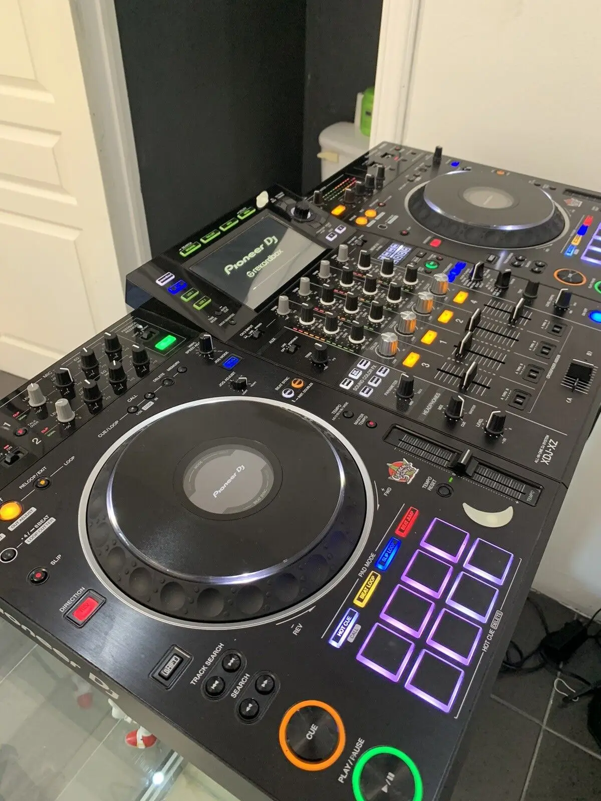 

100% BIG DISCOUNT SALES pioneeer DJ XDJ XZ Professional DJ Controller