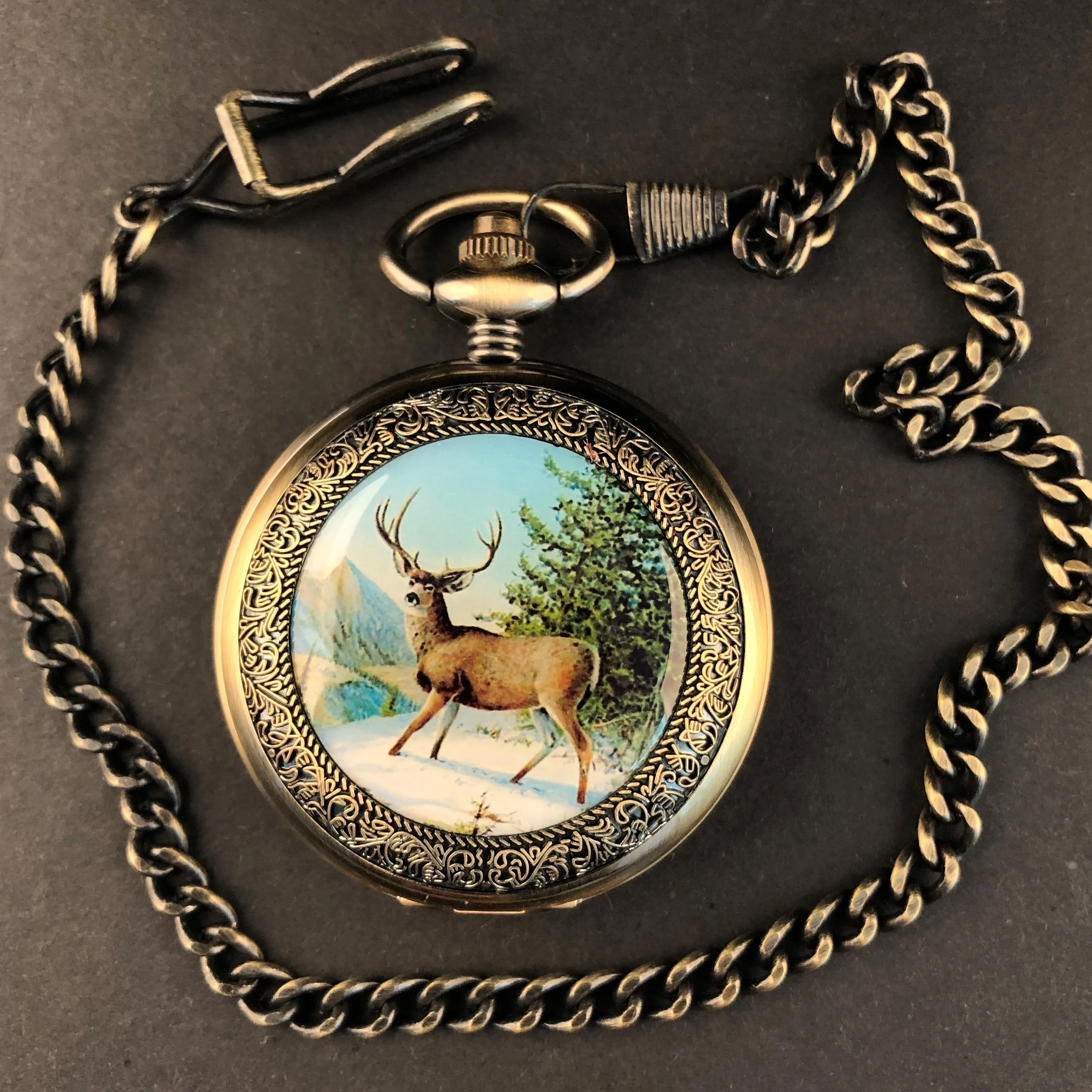 Fashion Brand Mechanical Skeleton Clock Retro Walking Elk Deer Hand Winding Pocket Watch Fob Chain Male Female Gift