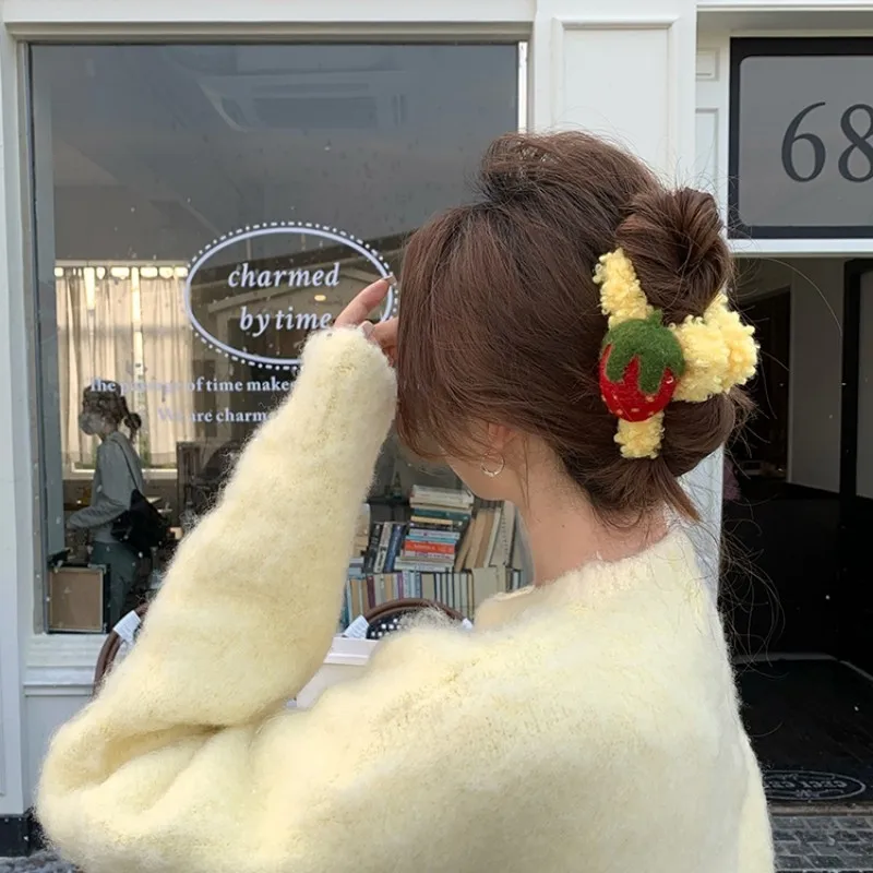 Симпатичные ананасы милые фрукты груша вишня клубника осенне-зимние большие