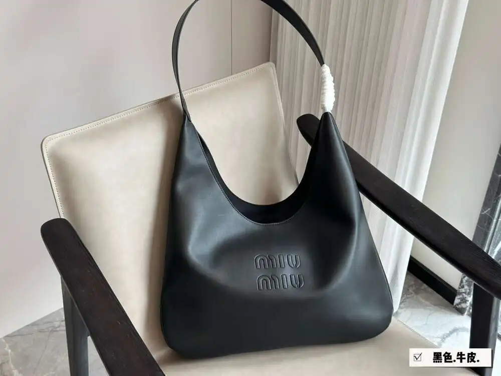 Копирование 1: 1 в стиле MIUMIU Новый кошелек K - пакеты Мышь Модный женский пакет