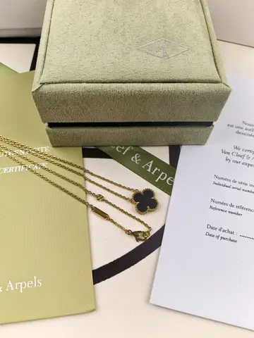 Ювелирные изделия Van Cleef & Arpels ,Хорошо сделанные, идеальные детали, полностью отображают ваше очарование.