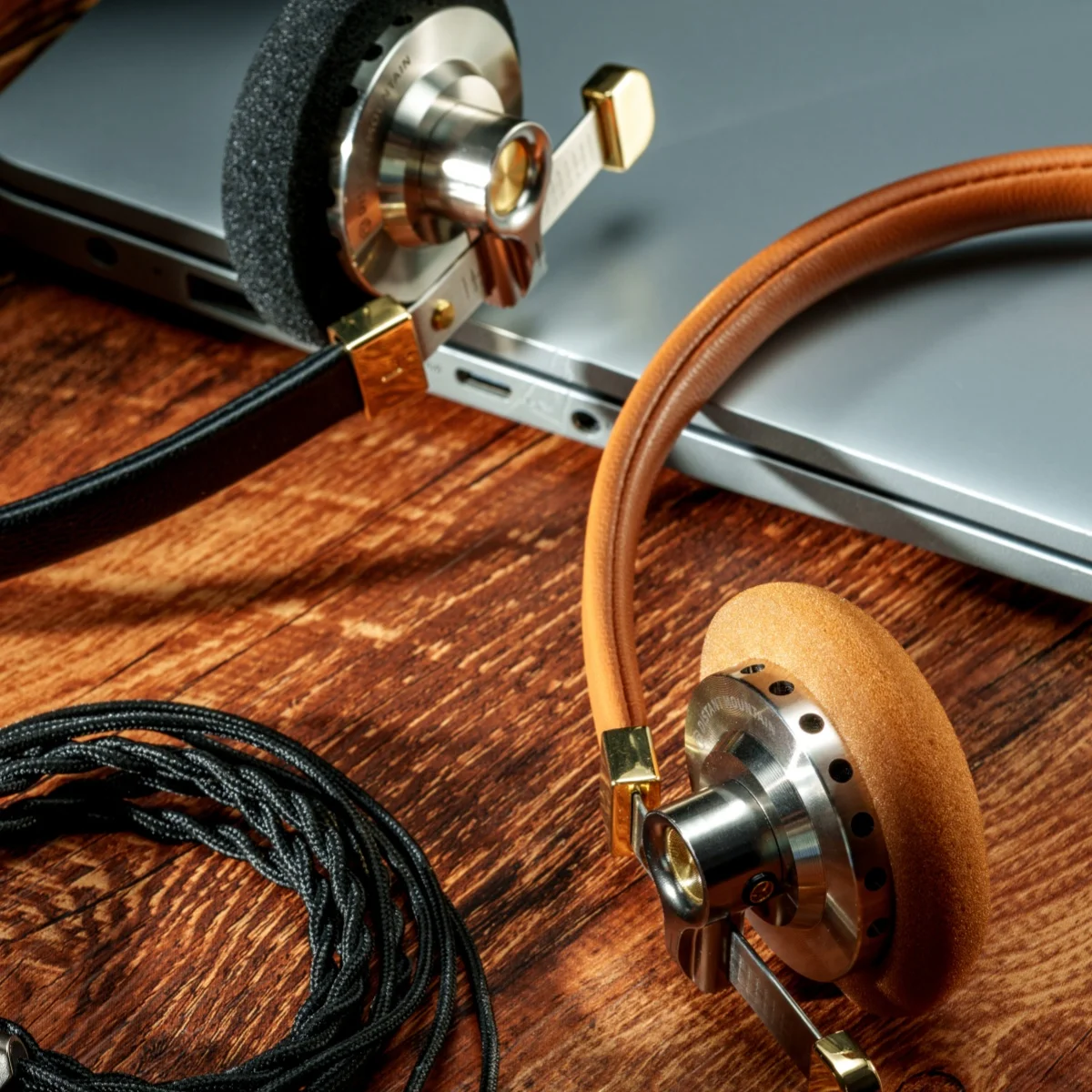 Беспроводные наушники Rose Technics Distant Mountain