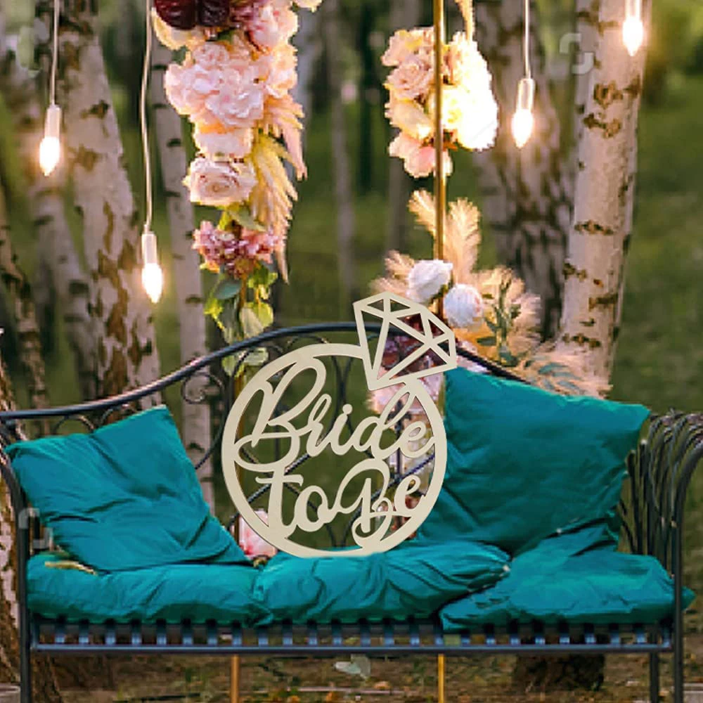 

Large Bride to Be Diamond Wood Sign Wedding Party Photo Booth Props Wooden Cutout Sign For Wall Decor Front Door Hook Decoration
