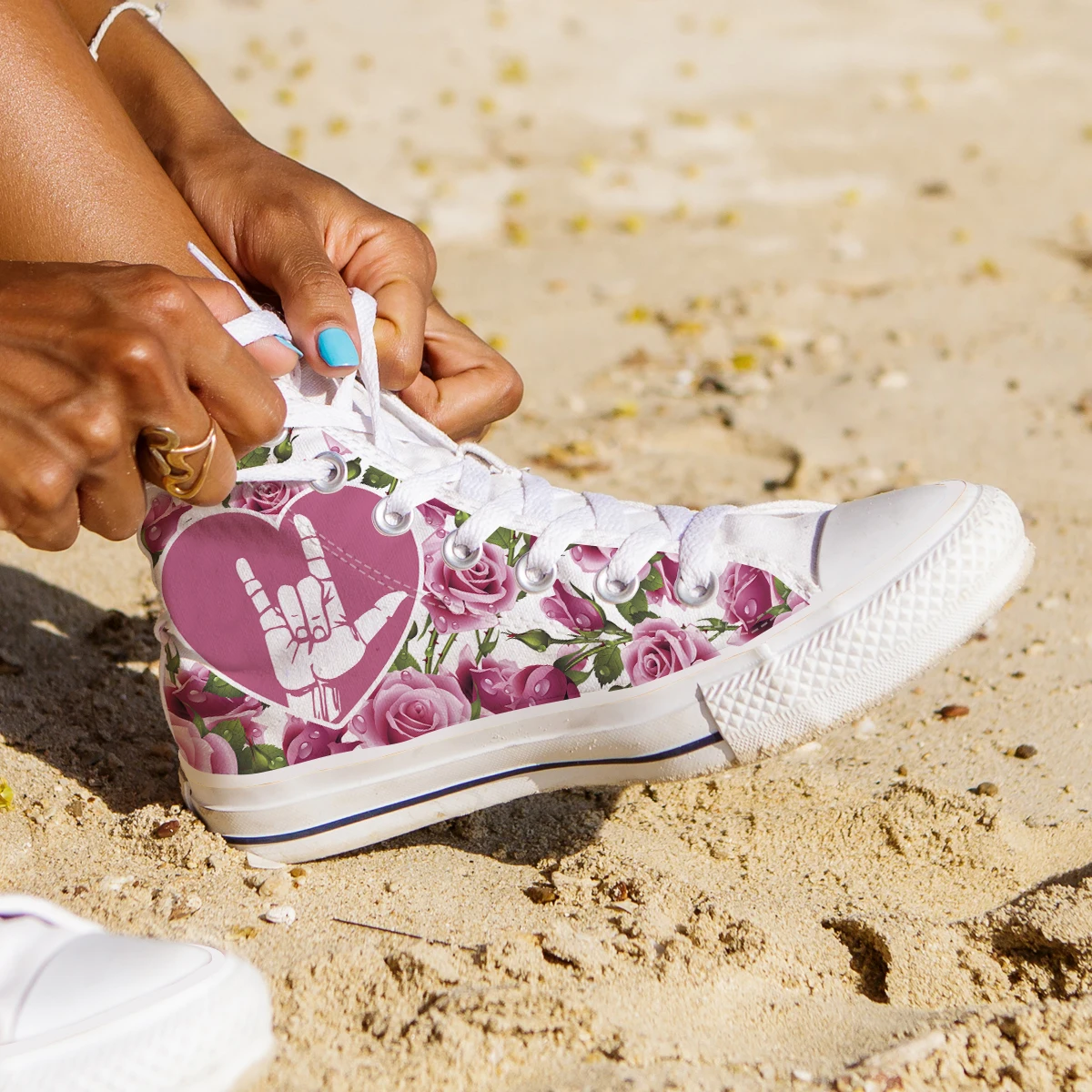 Nopersonality Leisure High Top Ladies Canvas Shoes Wild Classic Print Flower Vulcanized Sneakers Round Toe Student Shoes