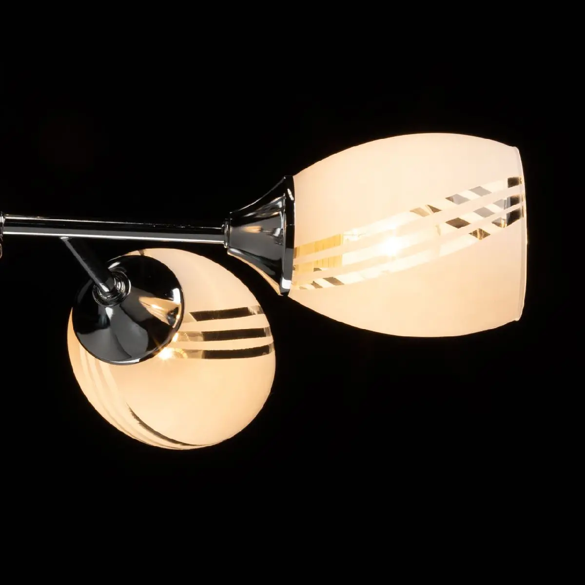 Люстра на штанге tkraM eD Вита 405410022 |