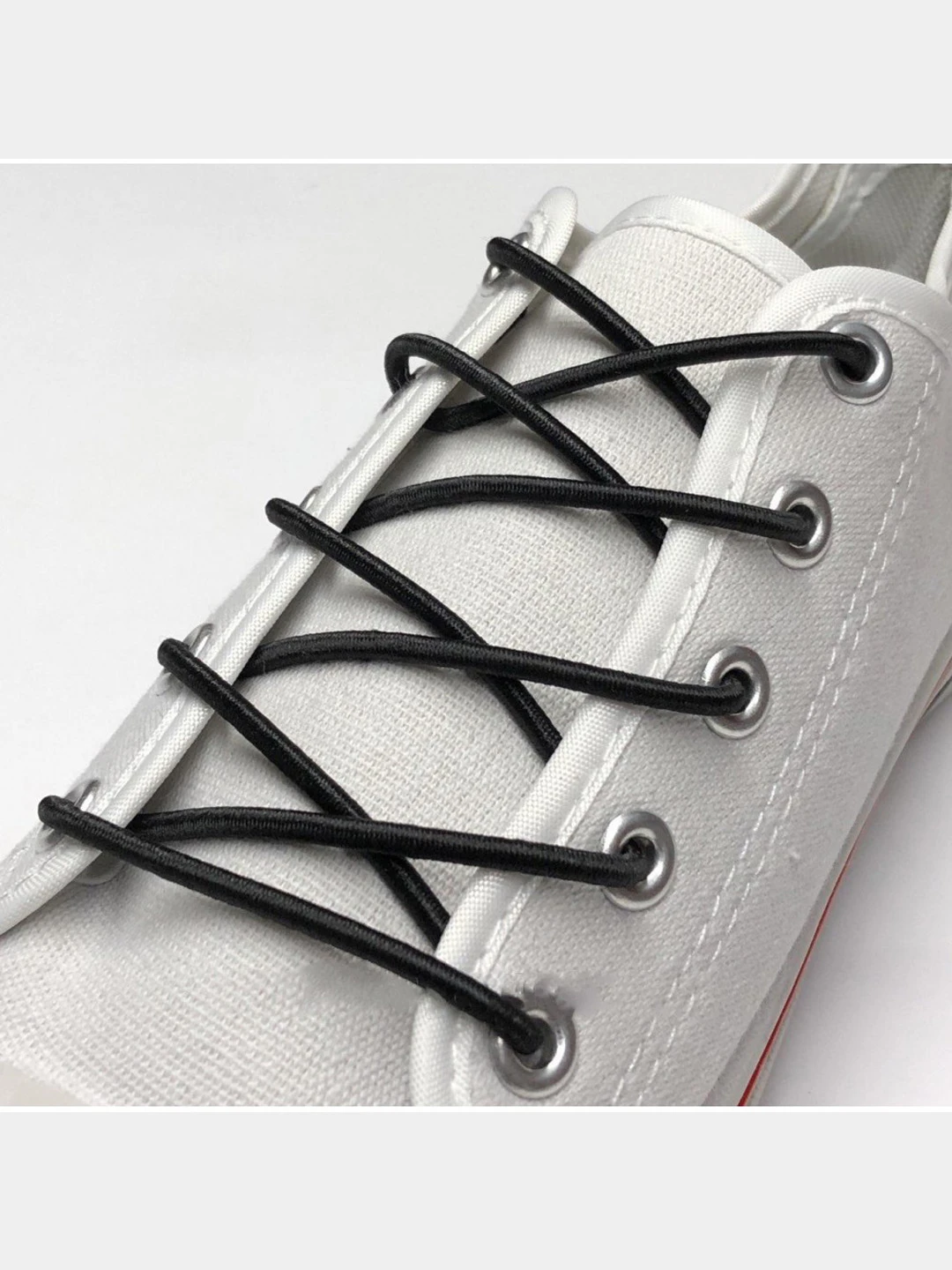 Кроссовки с резиновыми шнурками