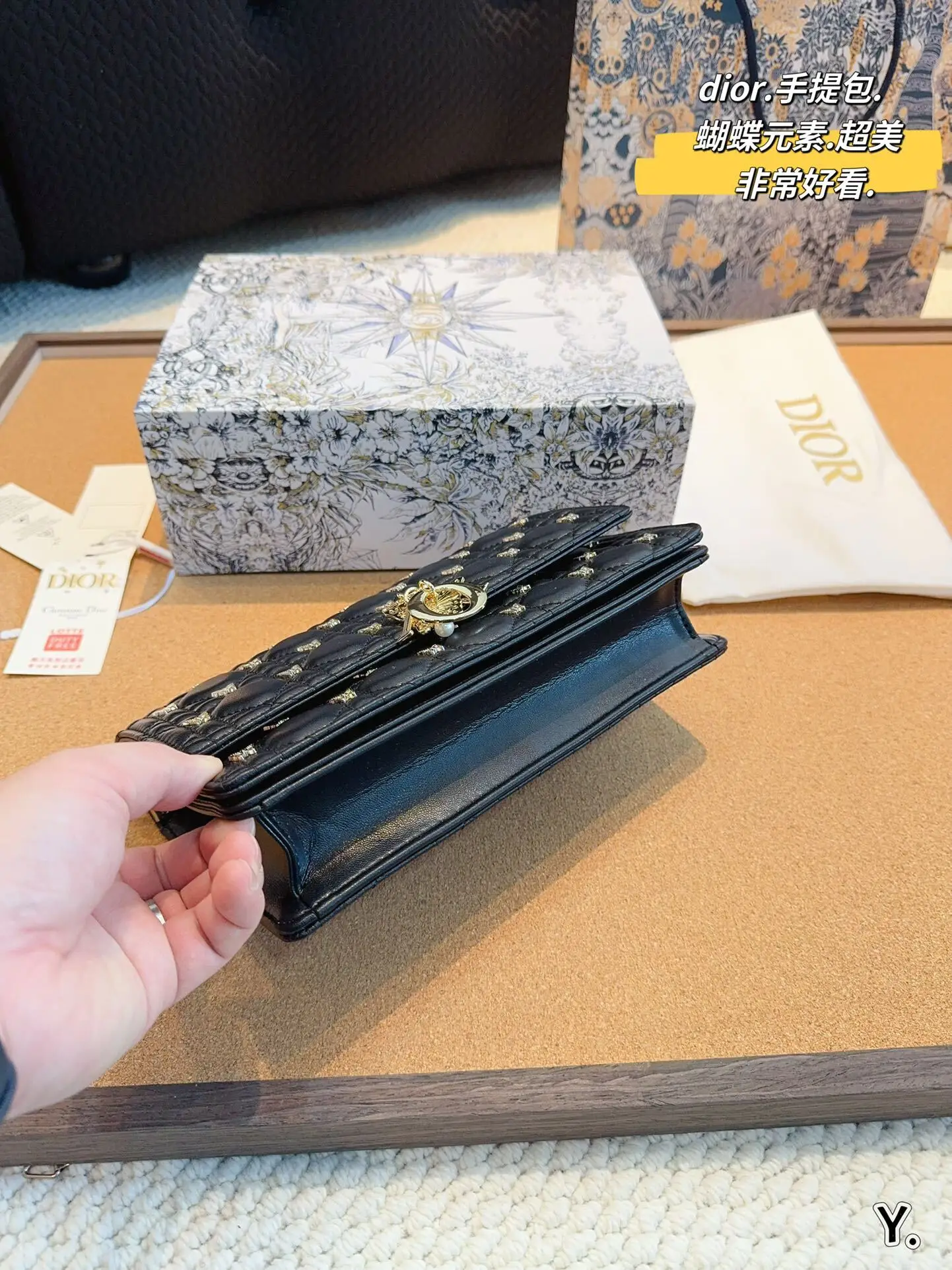 Dior Style Copy1:1 Новая С Цепочкой В Виде БаБочки На Все Через Плечо Классная ТексТура