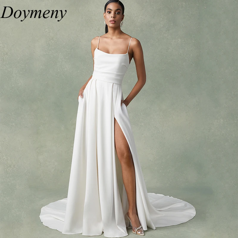 

Doymeny Bridal Wedding Dress Strapless Sweep Train Satin Draped Sleeveless Spaghetti Straps Simple A-Line Robe De Mariée 2023