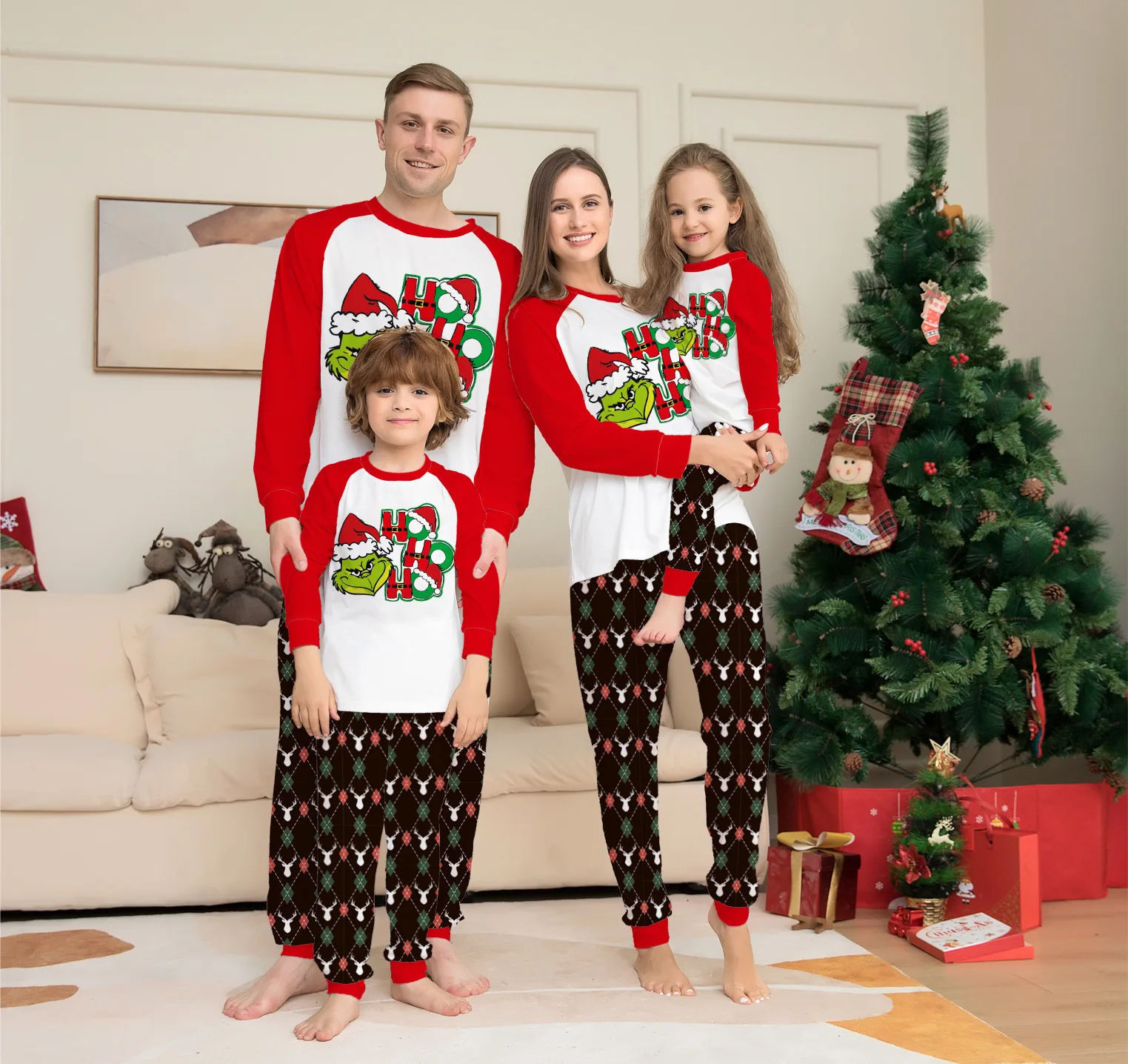 

Wholesale 2023 Christmas Monster Letters Print Parent-child Clothes Pijamas Navideñas Familiares 2PCS Family Matching Outfit