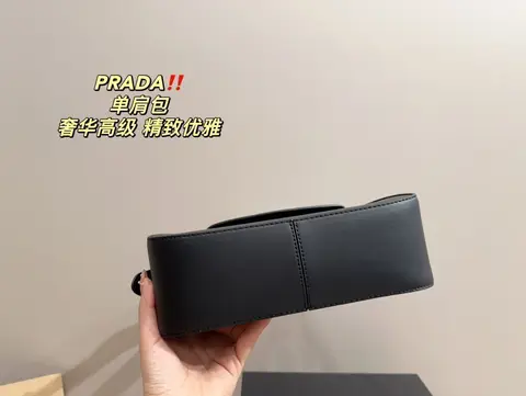точная копия 1:1  Классическая Копия Стиле Прада 1: 1 Одноплечевая Сумка Удобная Изысканная Элегантная И Надетая В ОднОплечье