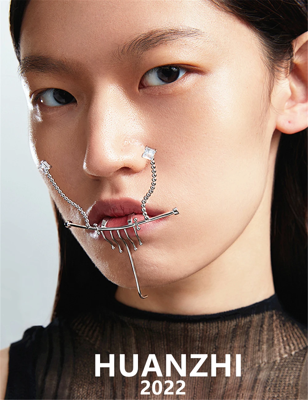 HUANZHI 2022 New Gothic Skeleton Lips Clip Exaggerate Hollow Irregular No Percing Lips Nip For Women Men Cyberpunk Party Jewelry