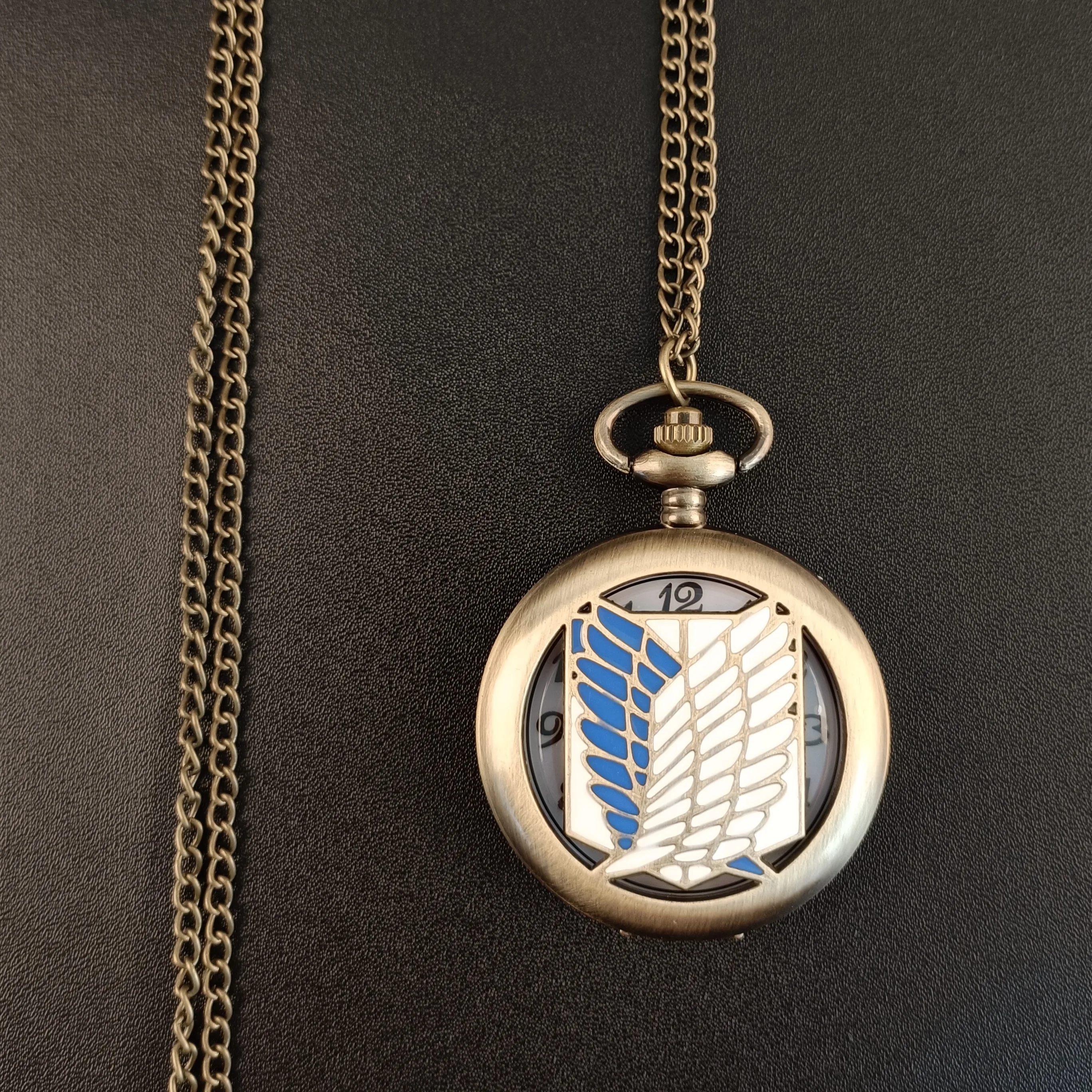 Рисунок 6 - Бронзовые винтажные кварцевые карманные