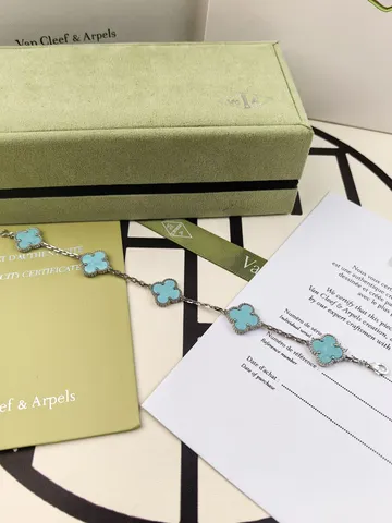 Ювелирные изделия Van Cleef & Arpels