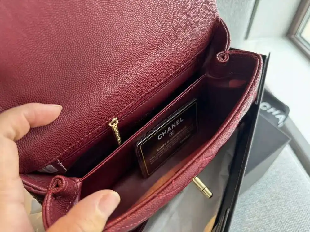 точная копия 1:1 Сумка В Стиле Шанель Из ВолоВьей Кожи 23см*13см |