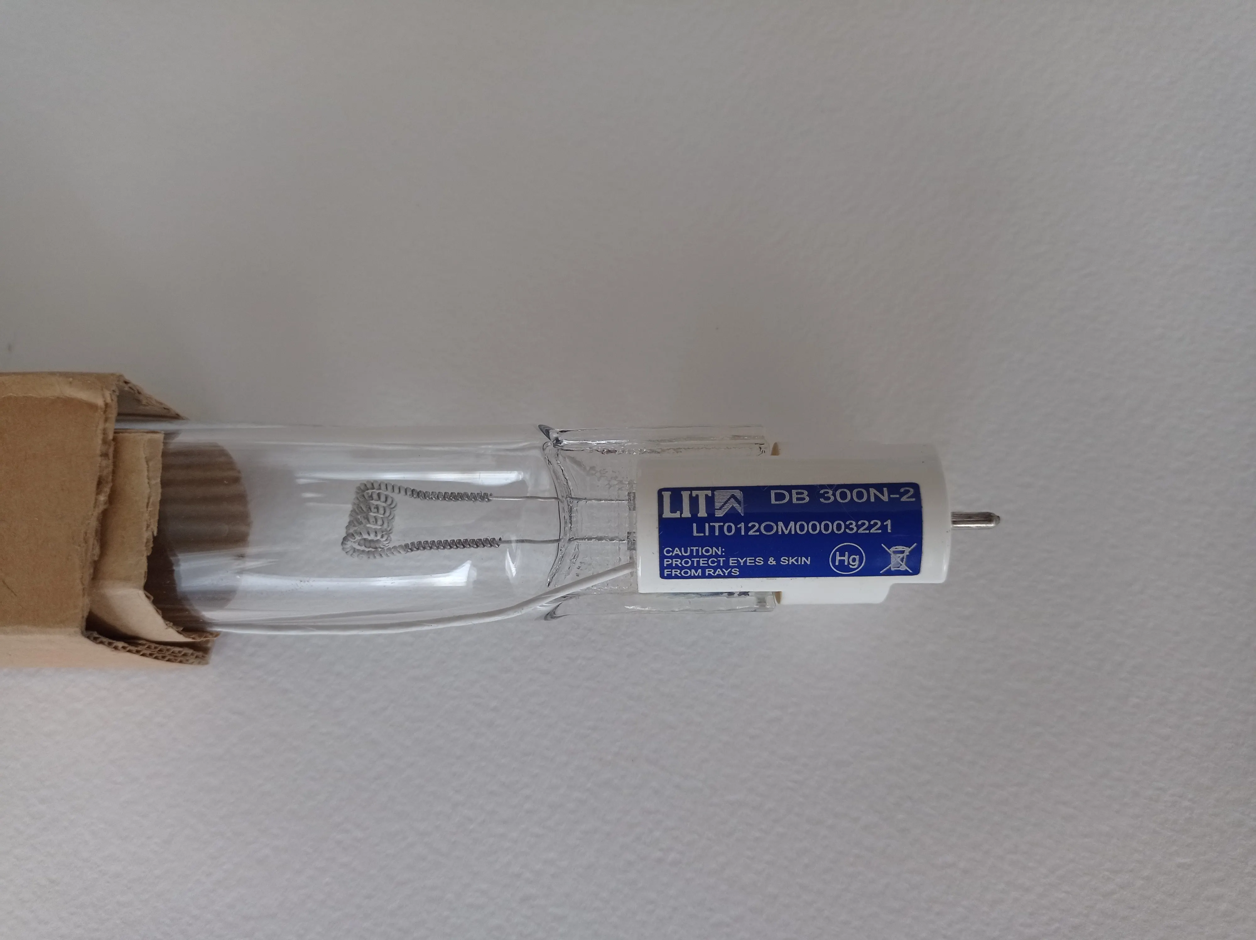 Лампа дб-300н-2. Лампа дб-300. Альфард db 415. Очень громкий гудок на мотоцикл. Дб 300.