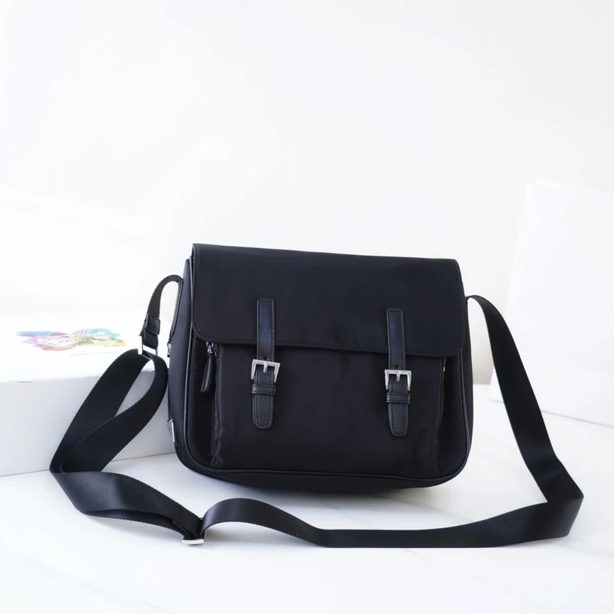 

New Luxury High Quality Men's Black Business Messenger Bag Canvas Shoulder Messenger Bag