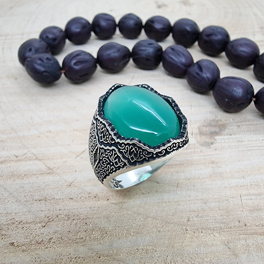

Новинка, модное огромное кольцо ручной работы из серебра 925 пробы с фианитами, изумрудом, этническими оттоманками, модное ретро массивное ту...