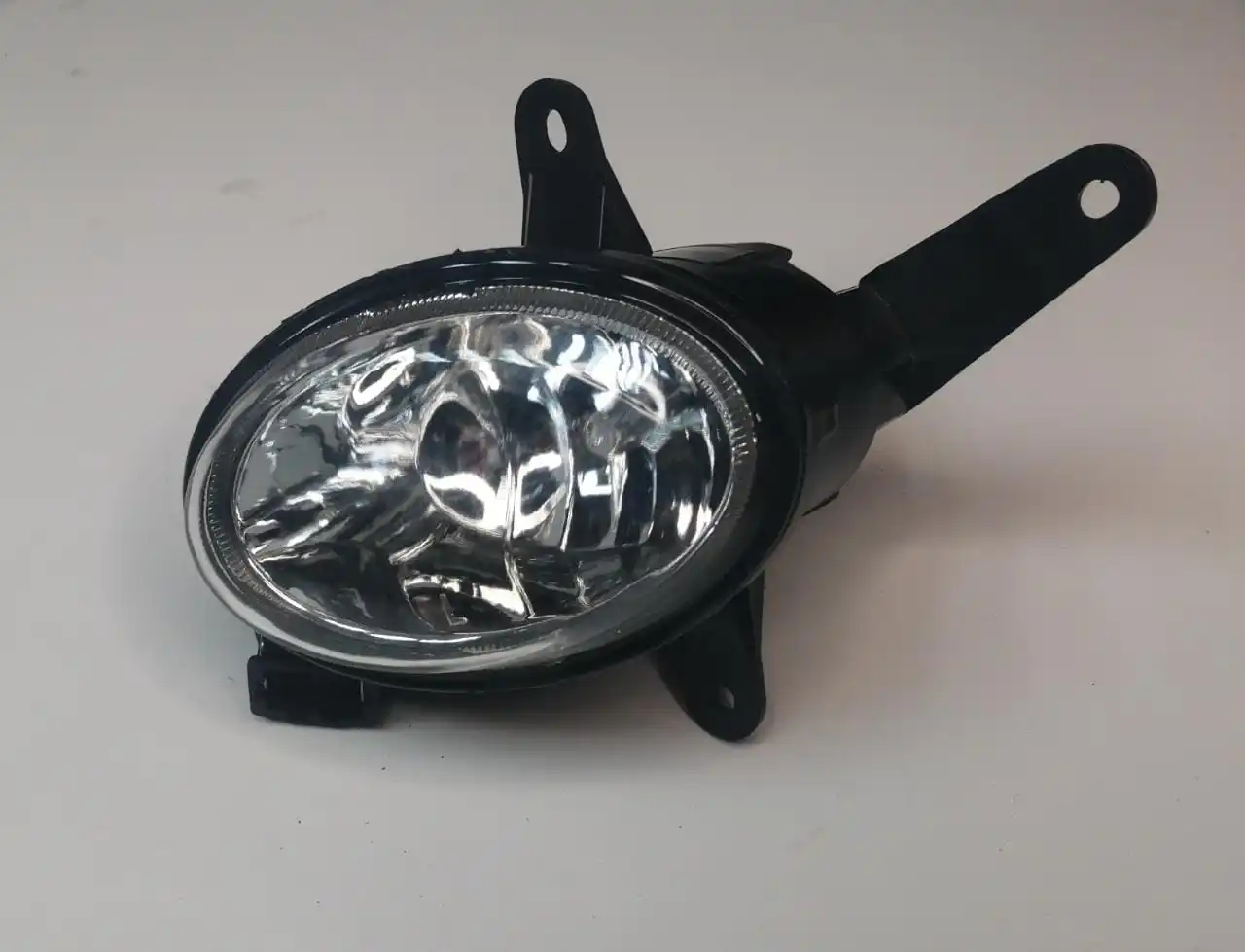 птф лифан. S4116100 фара противотуманная передняя. птф лифан. противотуманные фары лифан х60. фара противотуманная lifan x60.